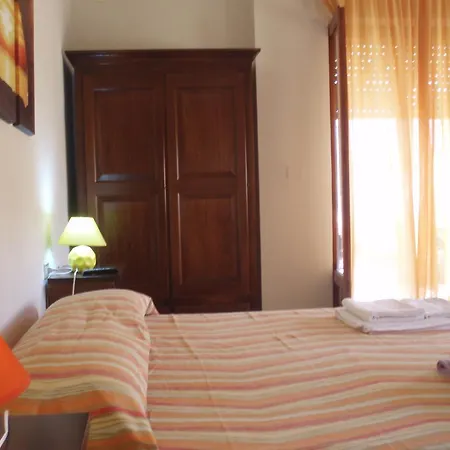 לינה וארוחת בוקר Il Terrazzino גאליפולי